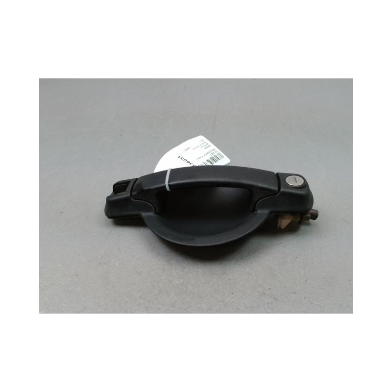 POIGNEE EXTERIEURE PORTE AVANT GAUCHE FIAT DOBLO BREAK I Phase 2 2006-2009