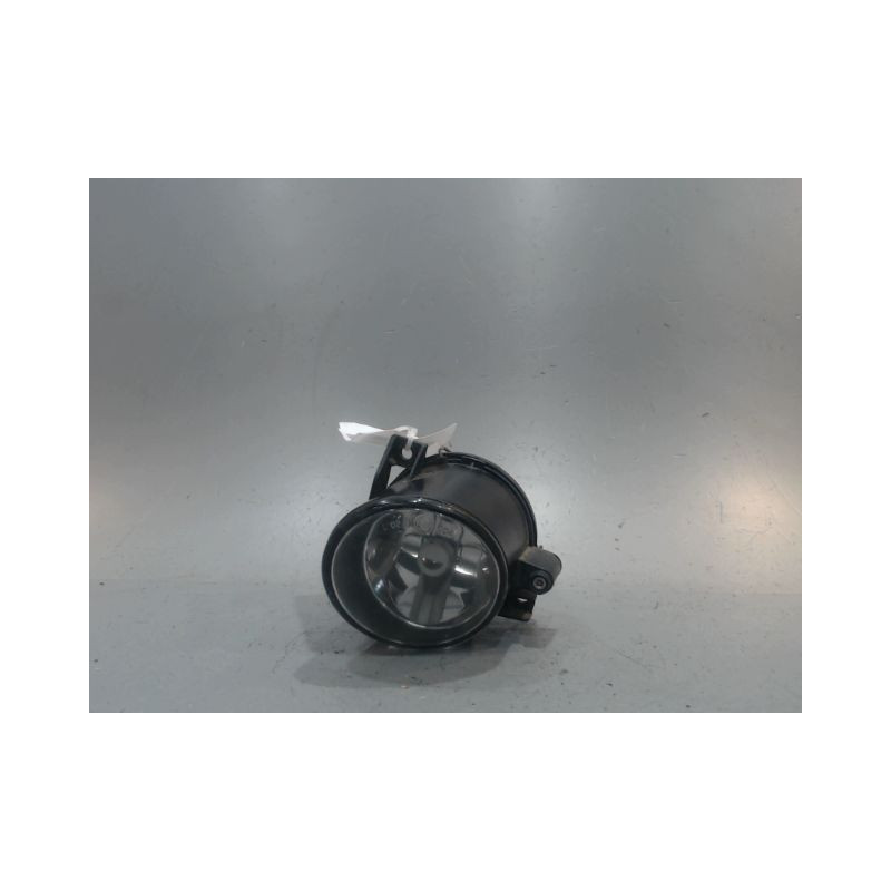 PHARE ANTIBROUILLARD AVANT GAUCHE VOLKSWAGEN FOX