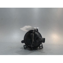 PHARE ANTIBROUILLARD AVANT GAUCHE VOLKSWAGEN FOX