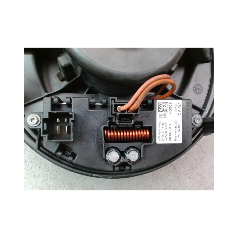 MOTEUR VENTILATEUR CHAUFFAGE VOLKSWAGEN GOLF VII Phase 1 (5G) 2012-...
