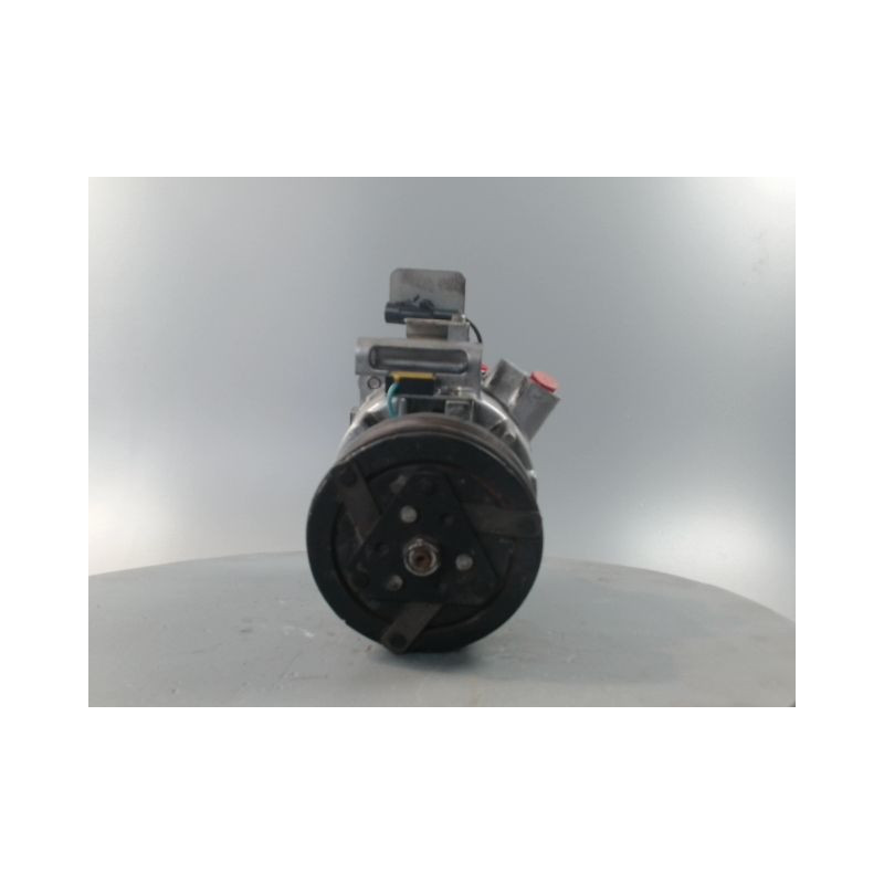COMPRESSEUR AIR CONDITIONNE SUZUKI SWIFT 3P