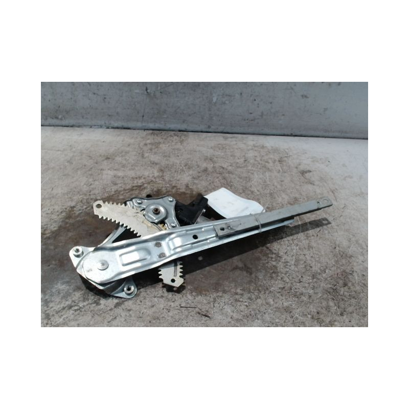 MECANISME+MOTEUR LEVE-GLACE ARRIERE DROIT NISSAN MICRA 2009-