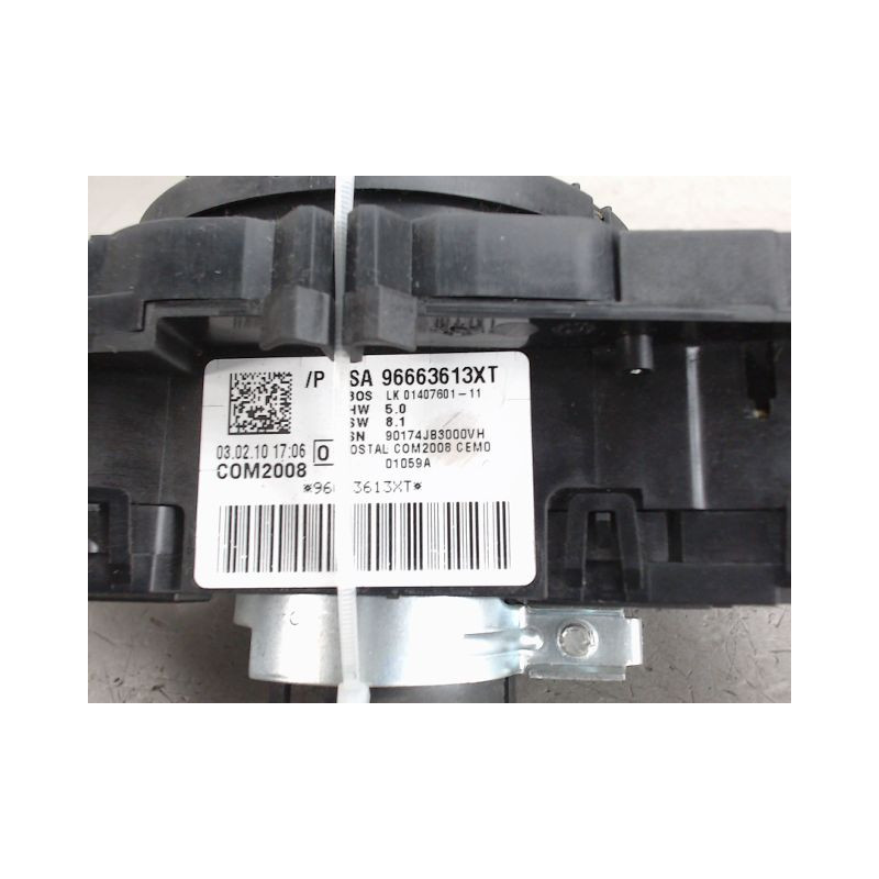 BLOC COMMODOS PEUGEOT 3008