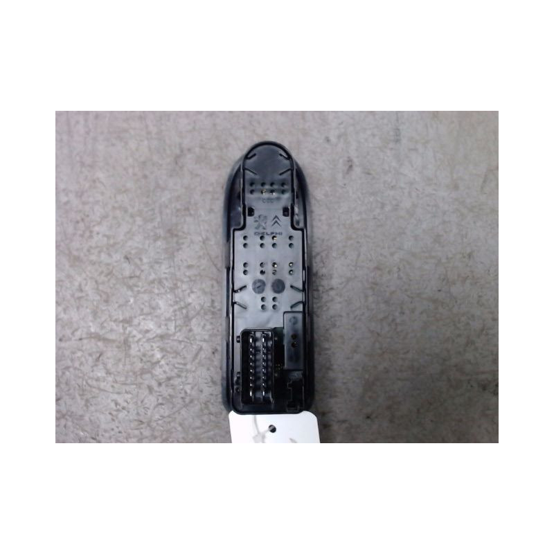 COMMANDE LEVE-GLACE PORTE AVG CITROEN C3 2009-
