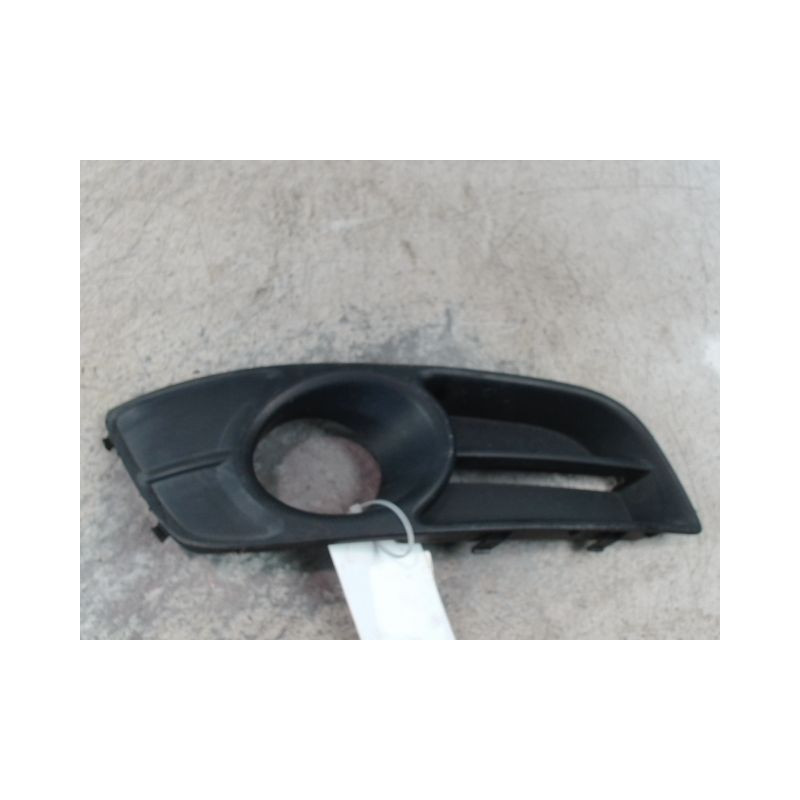 OBTURATEUR PHARE ADDITIONNEL PARE-CHOC AVD TOYOTA COROLLA 2004-