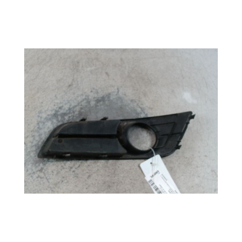 OBTURATEUR PHARE ADDITIONNEL PARE-CHOC AVD TOYOTA COROLLA 2004-