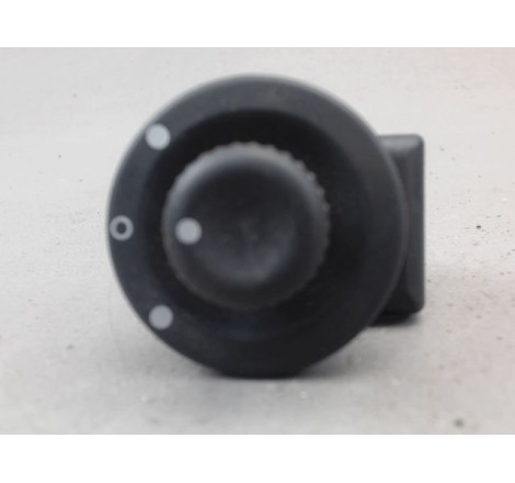 COMMANDE RETROVISSEUR EXT ELECTRIQUE