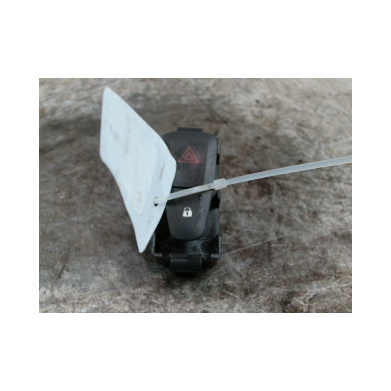 BOUTON DE WARNING RENAULT SCENIC III 2009-
