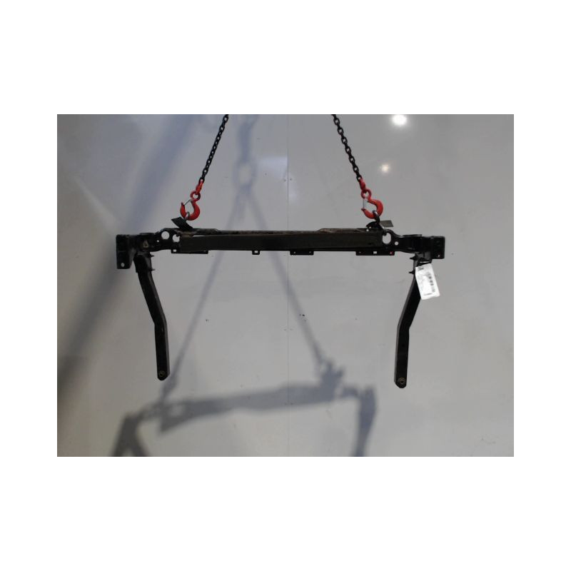 TRAVERSE INFERIEURE ARMATURE AVANT FORD G.C-MAX