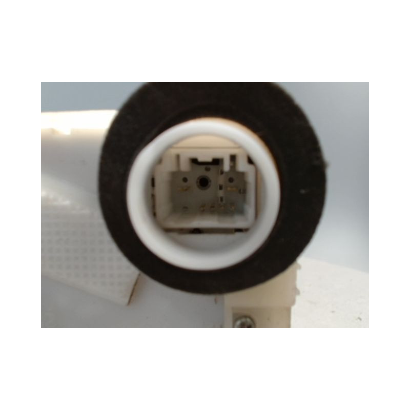 SYSTEME CONDAMNATION AVANT DROIT TOYOTA YARIS II 2010-