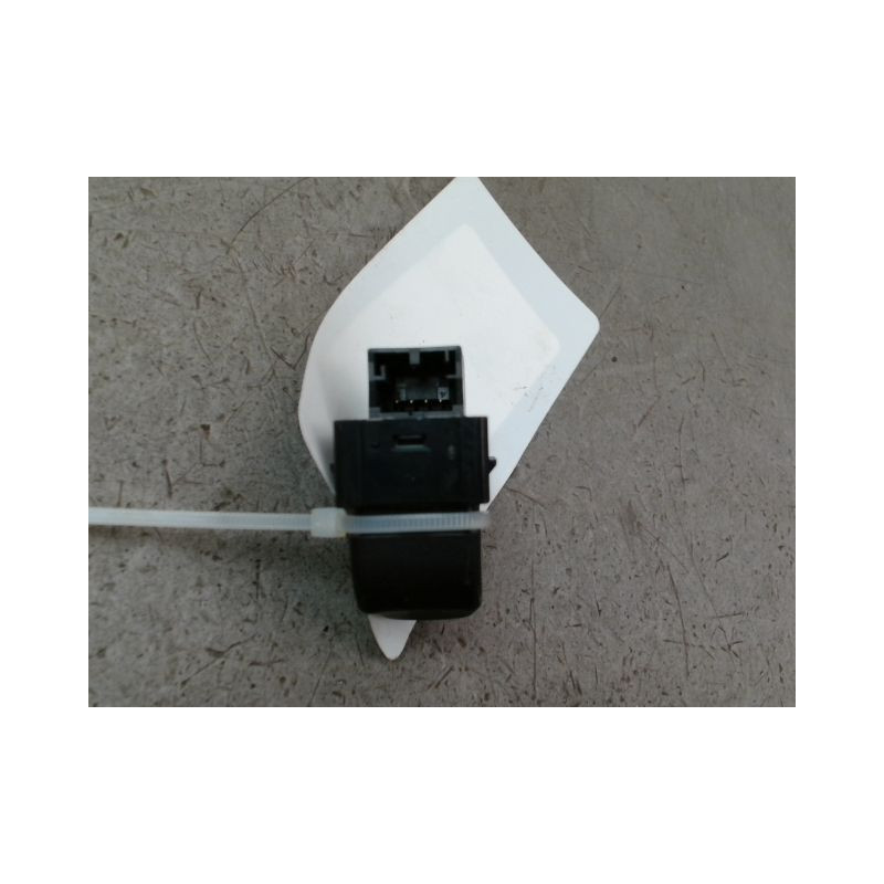 COMMANDE LEVE-GLACE PORTE ARG AUDI A3 SPORTBACK