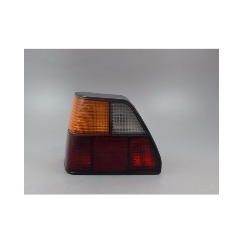 FEU ARRIERE GAUCHE  VOLKSWAGEN GOLF II 1984-1992