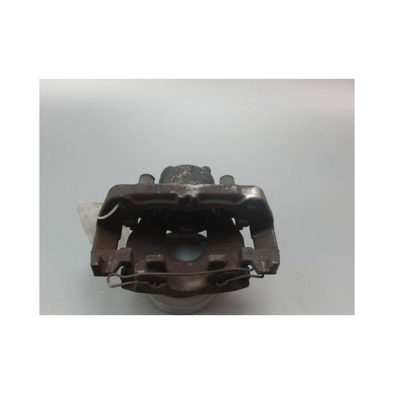 ETRIER DE FREIN AVANT DROIT FORD FOCUS 2008-