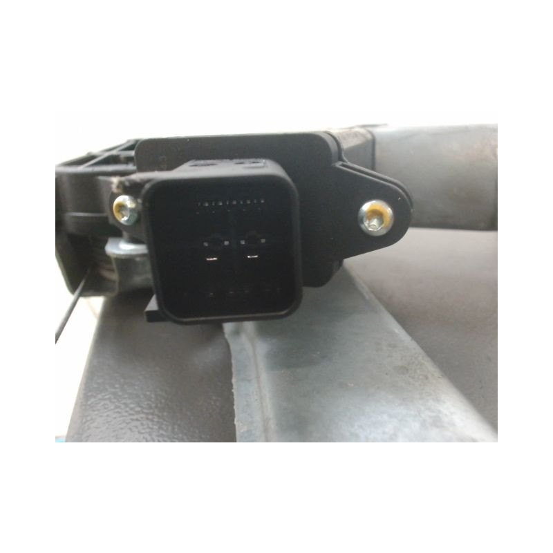 MECANISME+MOTEUR LEVE-GLACE ARRIERE DROIT OPEL MOKKA
