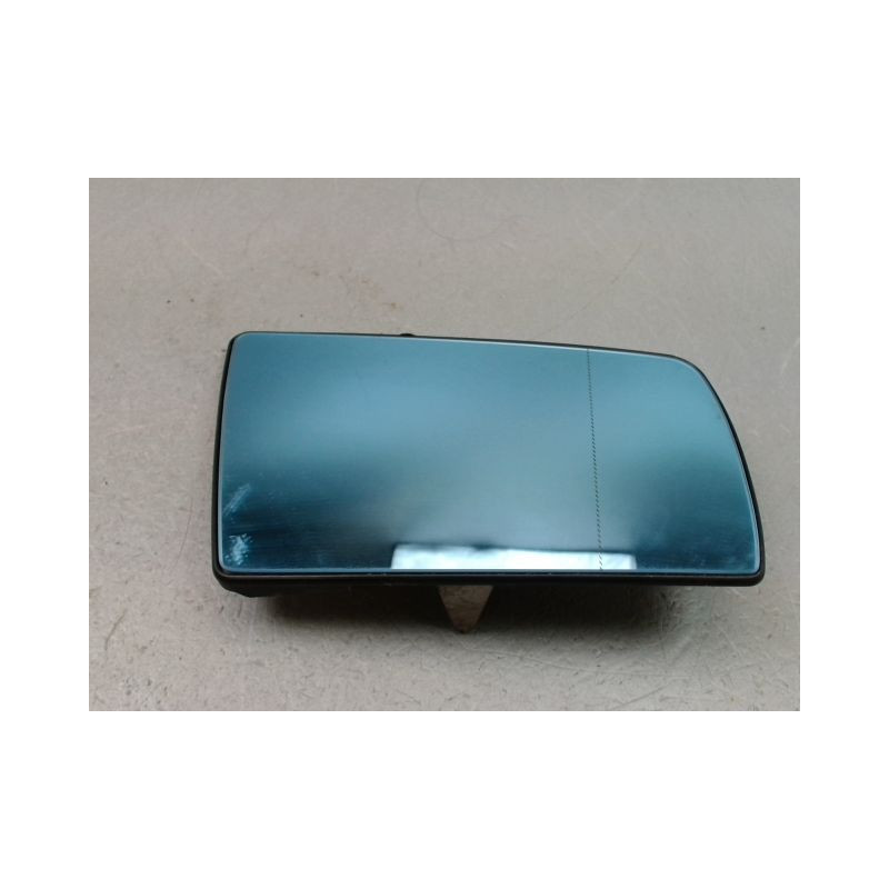 GLACE RETROVISEUR EXT D MERCEDES CLASSE E 95-99