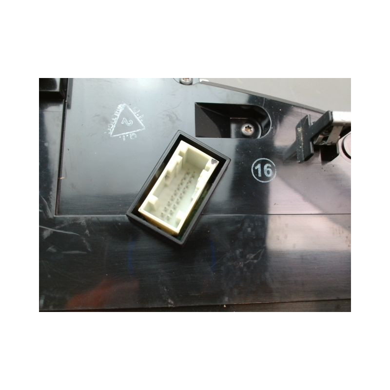 BLOC COMPTEURS CITROEN C3 2009-