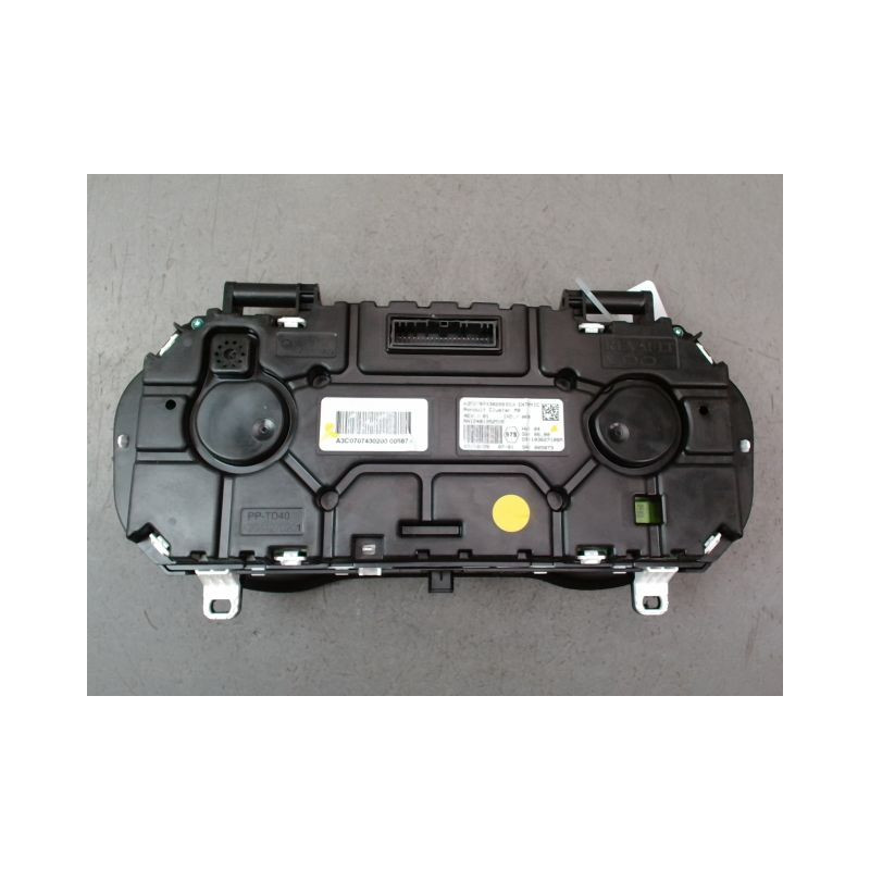 BLOC COMPTEURS DACIA DUSTER 2010-