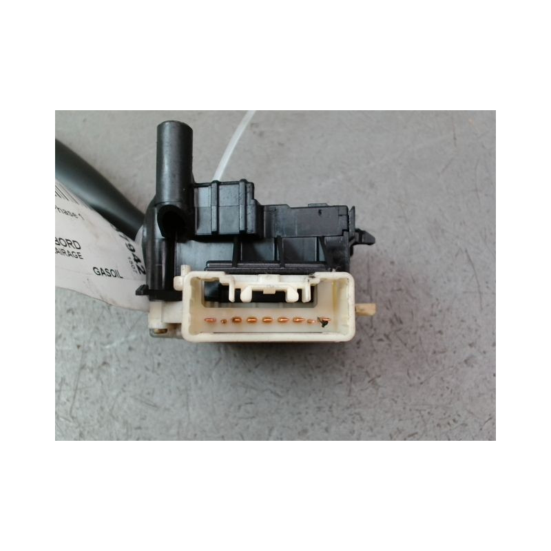 COMMANDE ECLAIRAGE TOYOTA YARIS VERSO Phase 1 1999-2003