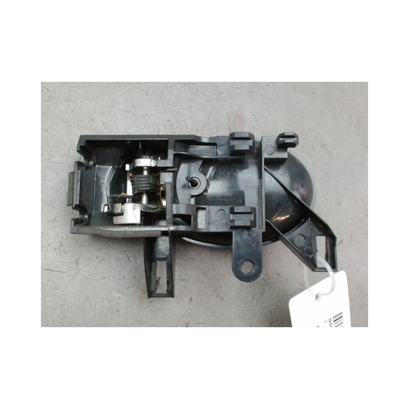 POIGNEE INTERIEURE PORTE AVANT DROIT NISSAN JUKE Phase 1 2010-...