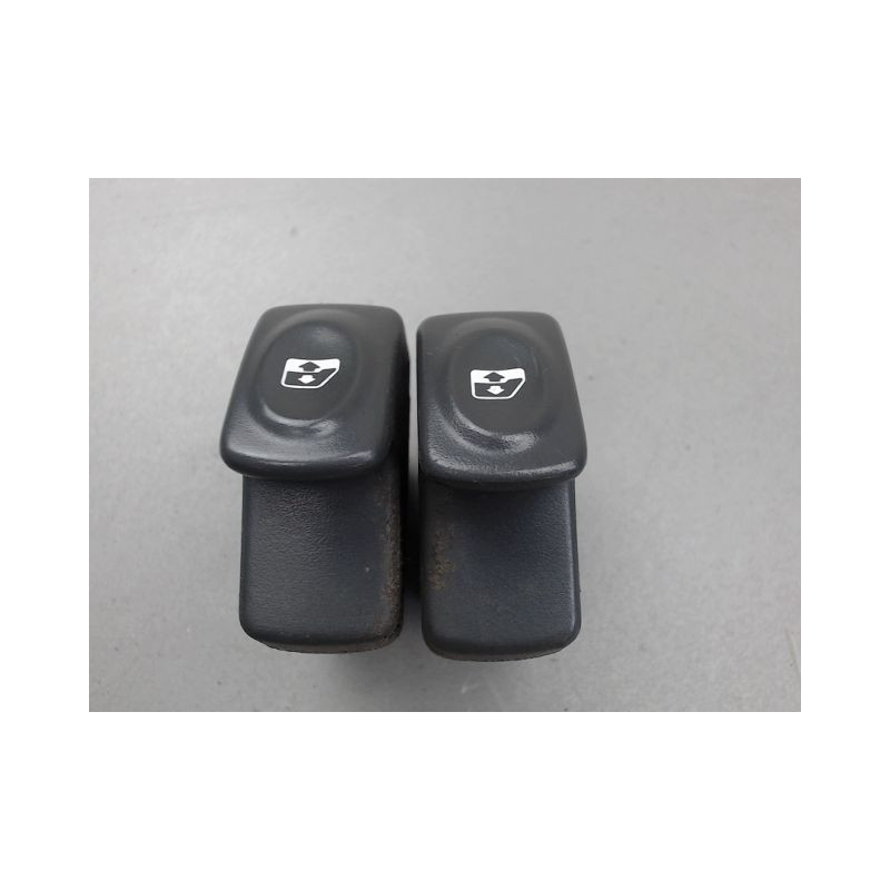 COMMANDE LEVE-GLACE PORTE AVG RENAULT MEGANE