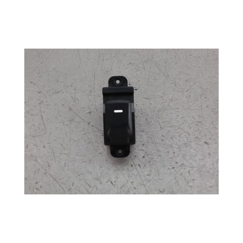 COMMANDE LEVE-GLACE PORTE AVD KIA RIO