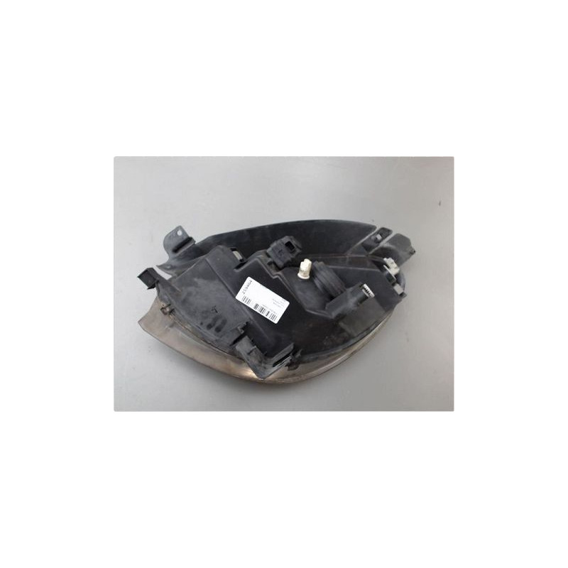 PHARE DROIT CITROEN XSARA
