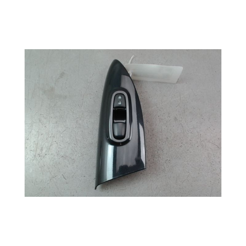 COMMANDE LEVE-GLACE PORTE AVD NISSAN JUKE Phase 2 2014-...