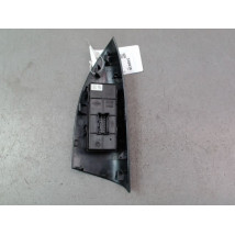 COMMANDE LEVE-GLACE PORTE AVD NISSAN JUKE Phase 2 2014-...