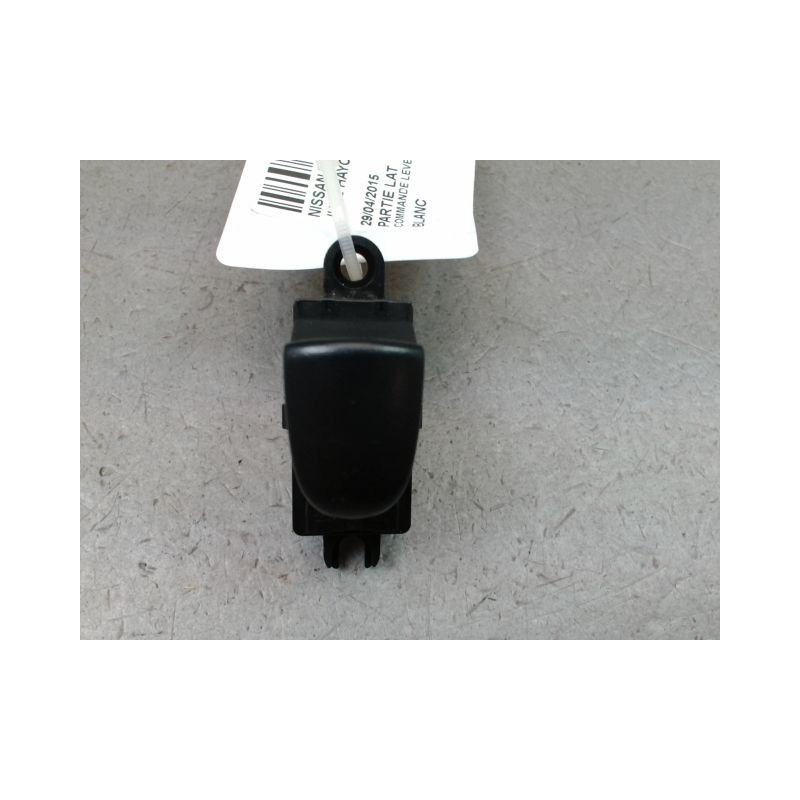 COMMANDE LEVE-GLACE PORTE ARD NISSAN JUKE Phase 2 2014-...