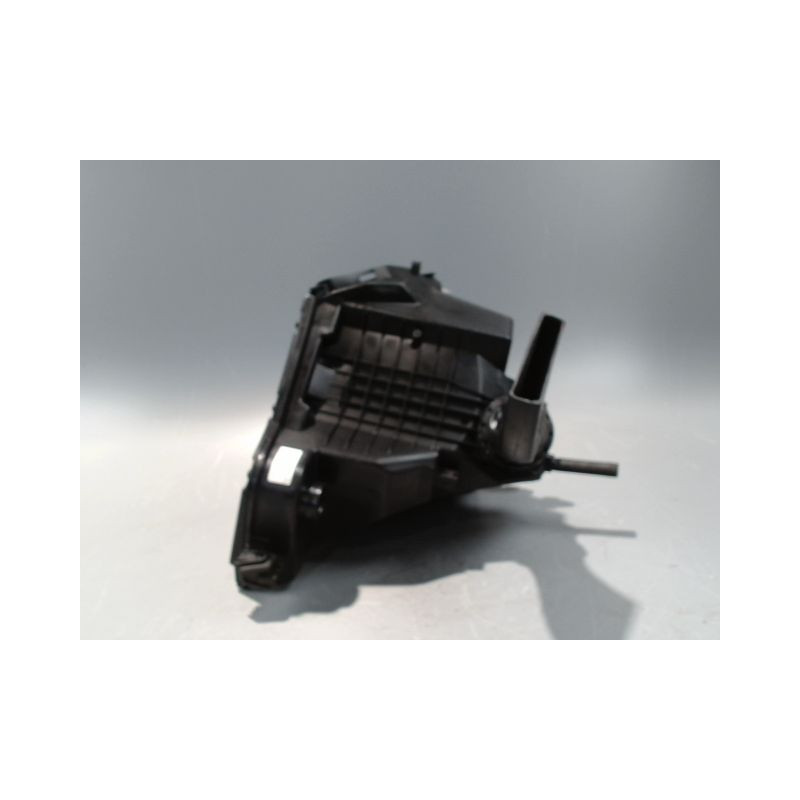 BOITIER FILTRE A AIR AUDI A5