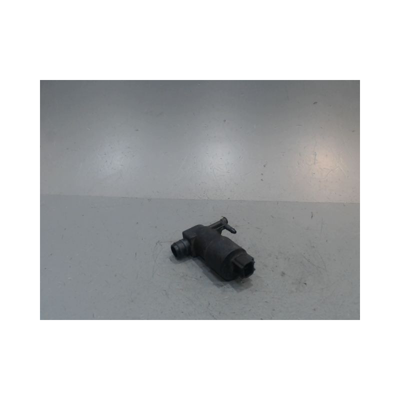POMPE LAVE-GLACE ARRIERE TOYOTA YARIS
