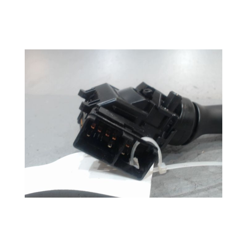COMMANDE ESSUIE GLACE TOYOTA YARIS