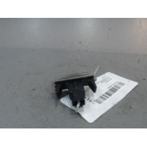 ECLAIREUR PLAQUE DE POLICE DROIT TOYOTA YARIS