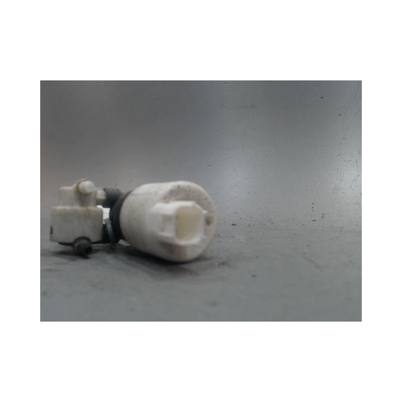 POMPE LAVE-GLACE AVANT FORD G.C-MAX