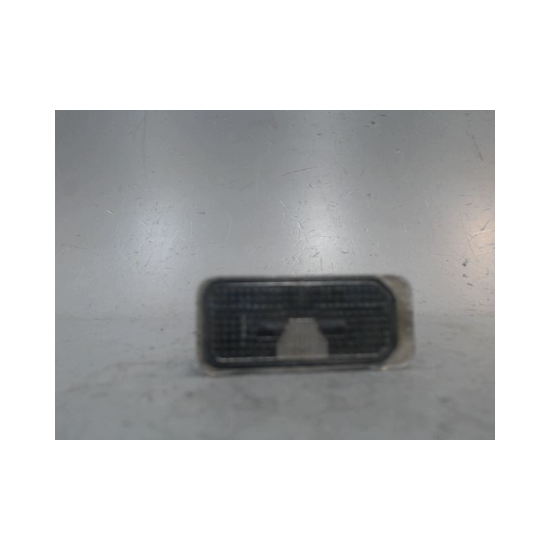 ECLAIREUR PLAQUE DE POLICE DROIT FORD C-MAX