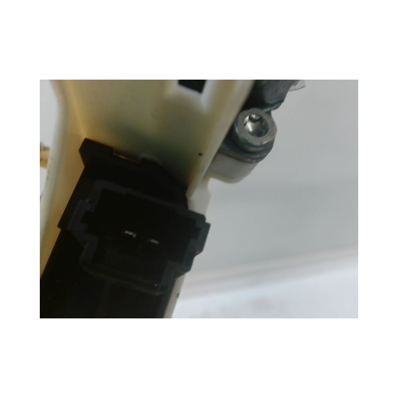 MECANISME+MOTEUR LEVE-GLACE ARRIERE DROIT RENAULT FLUENCE