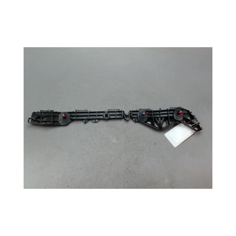 SUPPORT PARE-CHOC ARD TOYOTA PRIUS 2004-