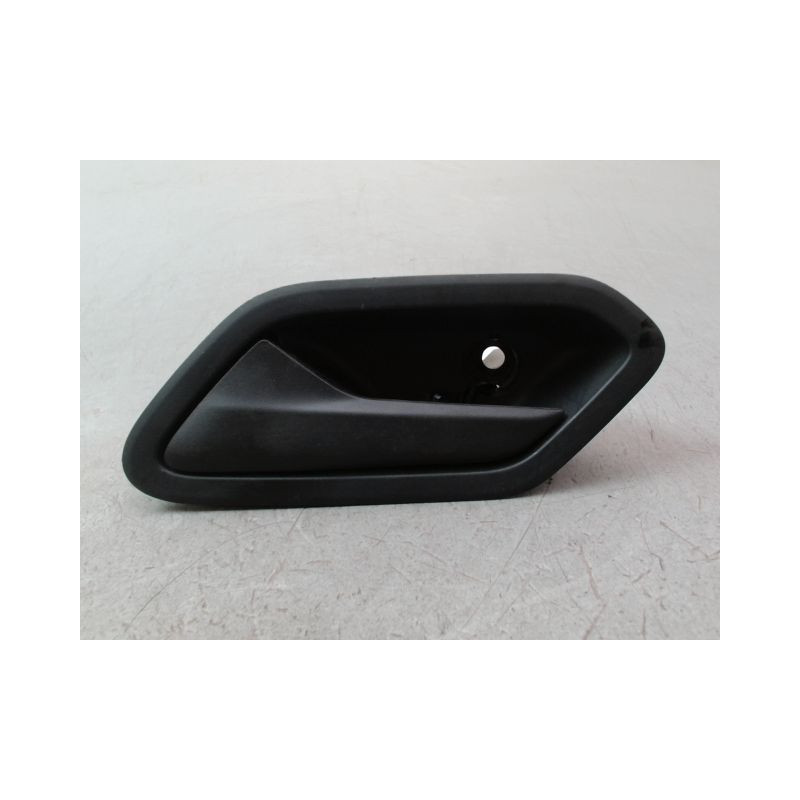 POIGNEE INTERIEURE PORTE ARRIERE GAUCHE DACIA DUSTER 2010-