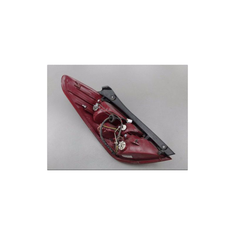 FEU ARRIERE DROIT HYUNDAI I 20 09-12