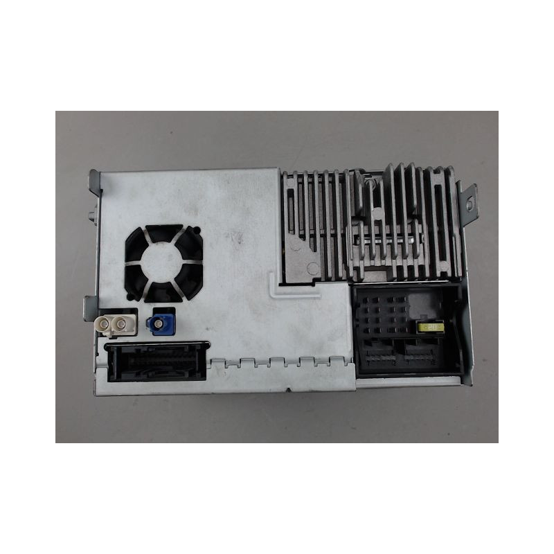 ECRAN GPS VOLKSWAGEN GOLF