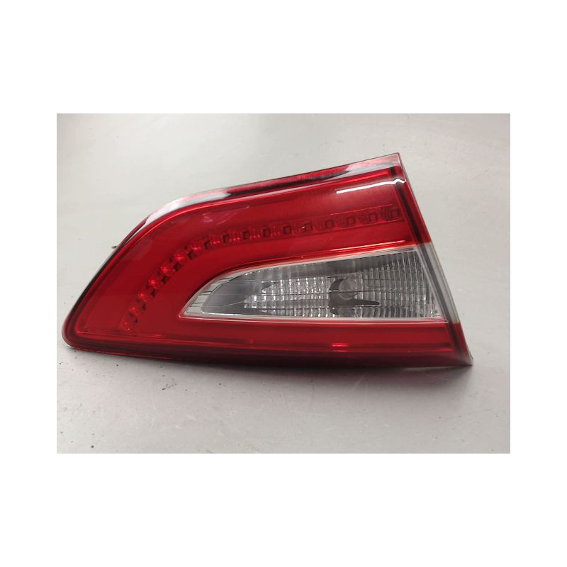 FEU ARRIERE INTERIEUR GAUCHE HYUNDAI I30