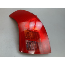 FEU ARRIERE GAUCHE  SUZUKI SWIFT