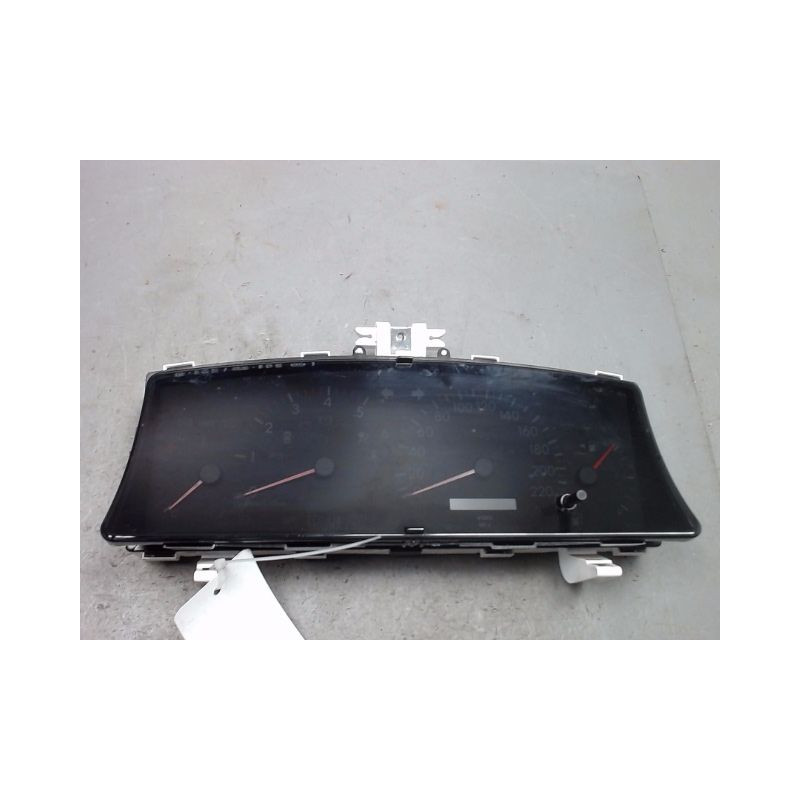 BLOC COMPTEURS TOYOTA COROLLA 2004-