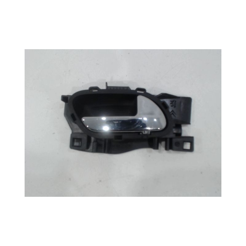 POIGNEE INTERIEURE PORTE AVANT DROIT PEUGEOT 308