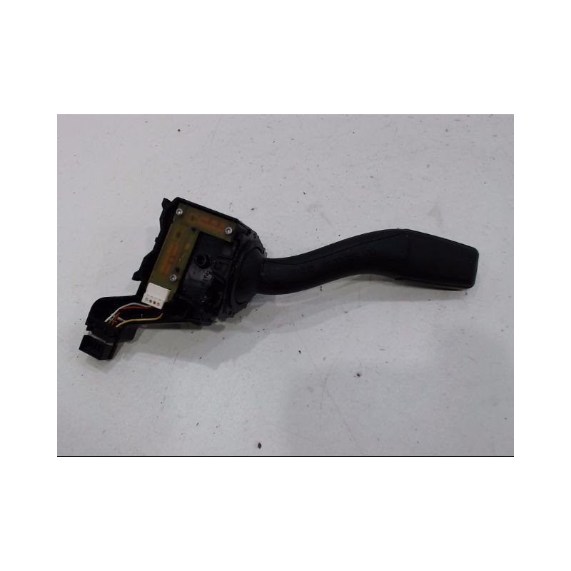 COMMANDE CLIGNOTANT AUDI A3 2003-