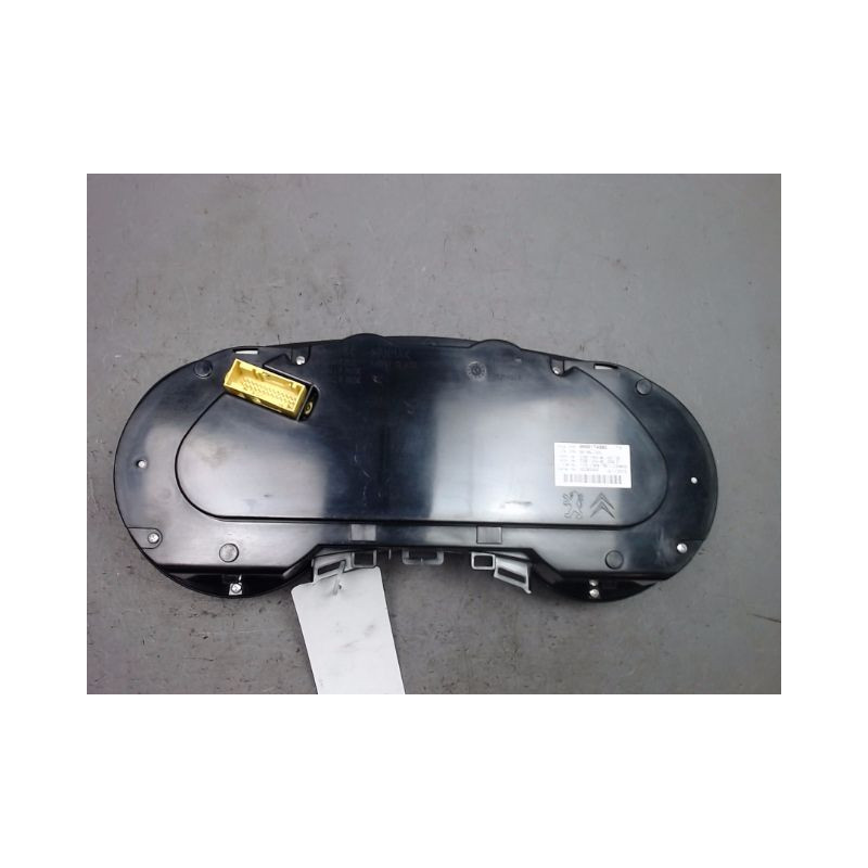BLOC COMPTEURS PEUGEOT 5008 2009-