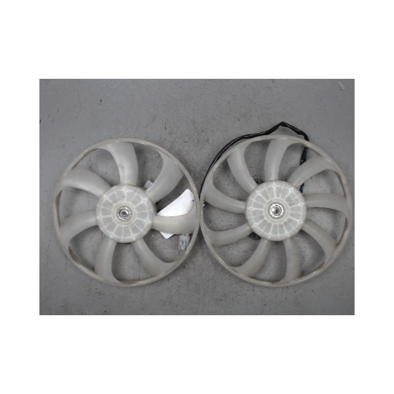 MOTEUR VENTILATEUR RADIATEUR TOYOTA AURIS