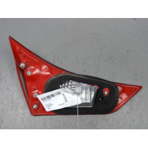 FEU ARRIERE INTERIEUR DROIT TOYOTA AURIS