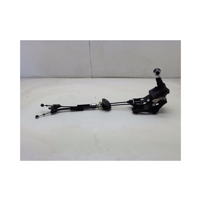 TRINGLERIE BOITE  DS DS3 1.2 THP 110 / PureTech 110 