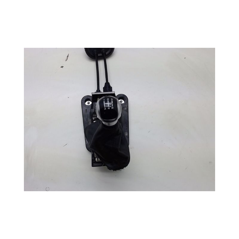 TRINGLERIE BOITE  DS DS3 1.2 THP 110 / PureTech 110 